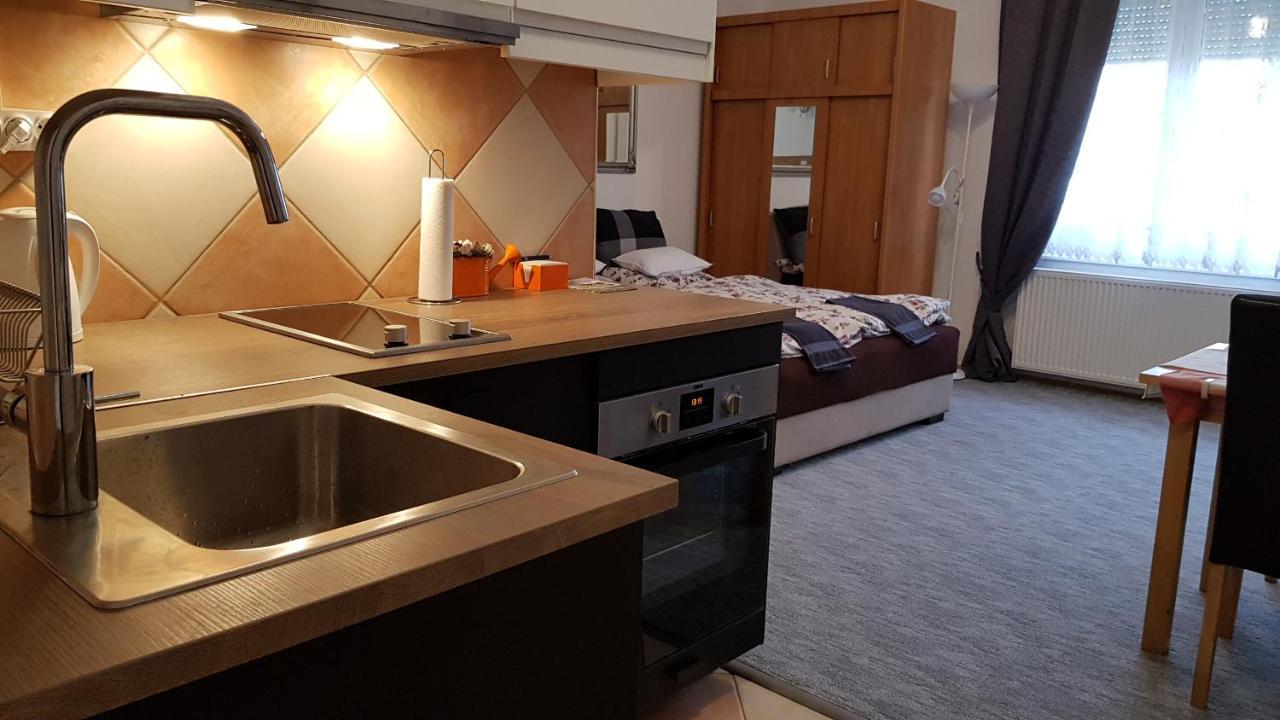 Arpad Apartman Szekszárd Exterior foto
